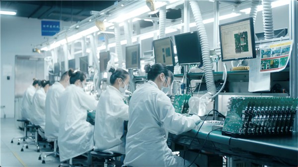 比分网——毫秒级同步全球赛场,进球瞬间即知即达